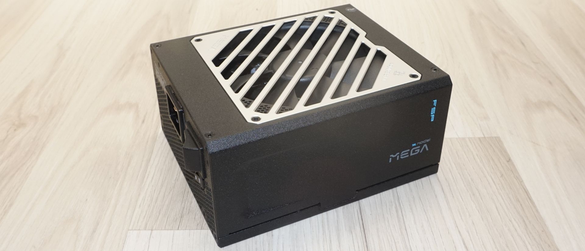 Fsp Mega Ti 1650W Titanium Power Supply