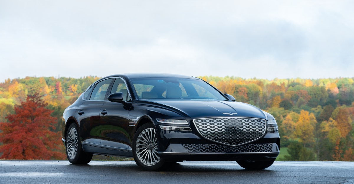 2023 Genesis Electrified G80