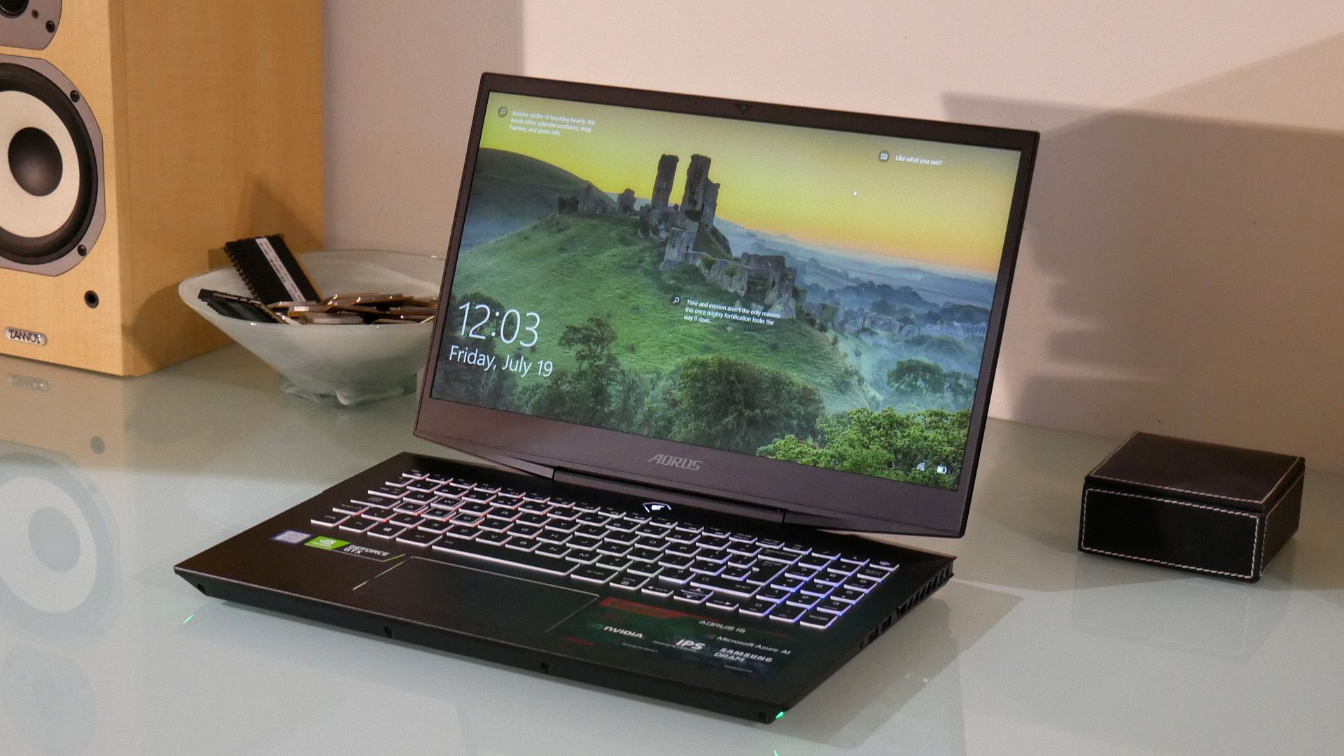 Gigabyte Aorus 15-SA
