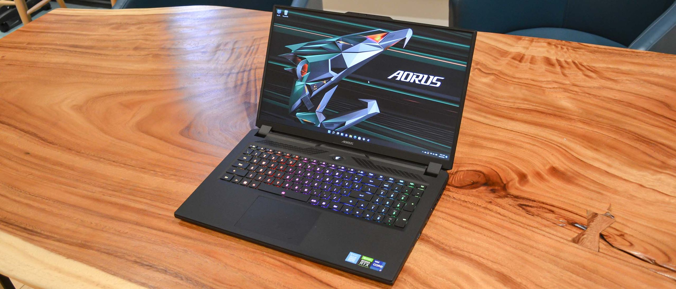 Gigabyte Aorus 17 2022