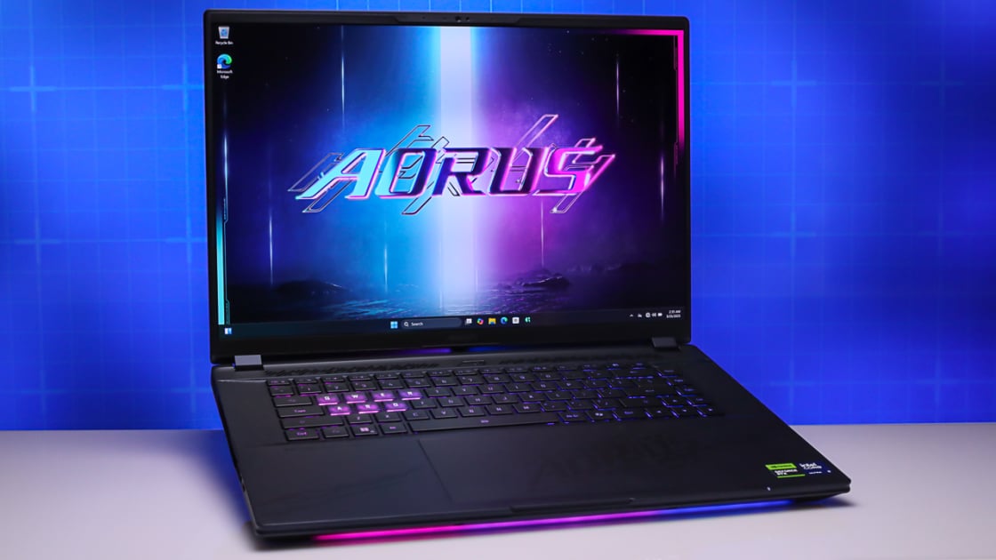 Gigabyte AORUS MASTER 16 (2025)