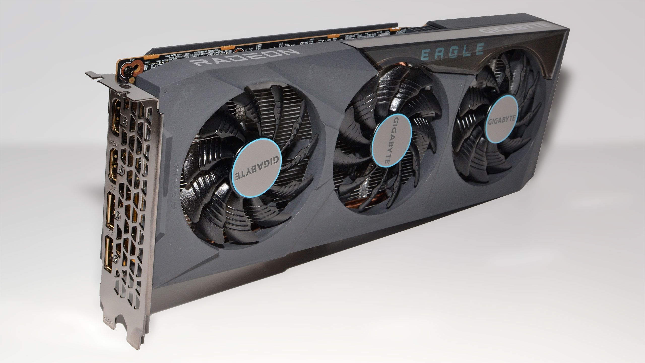 Gigabyte Radeon RX 6600 Xt Eagle