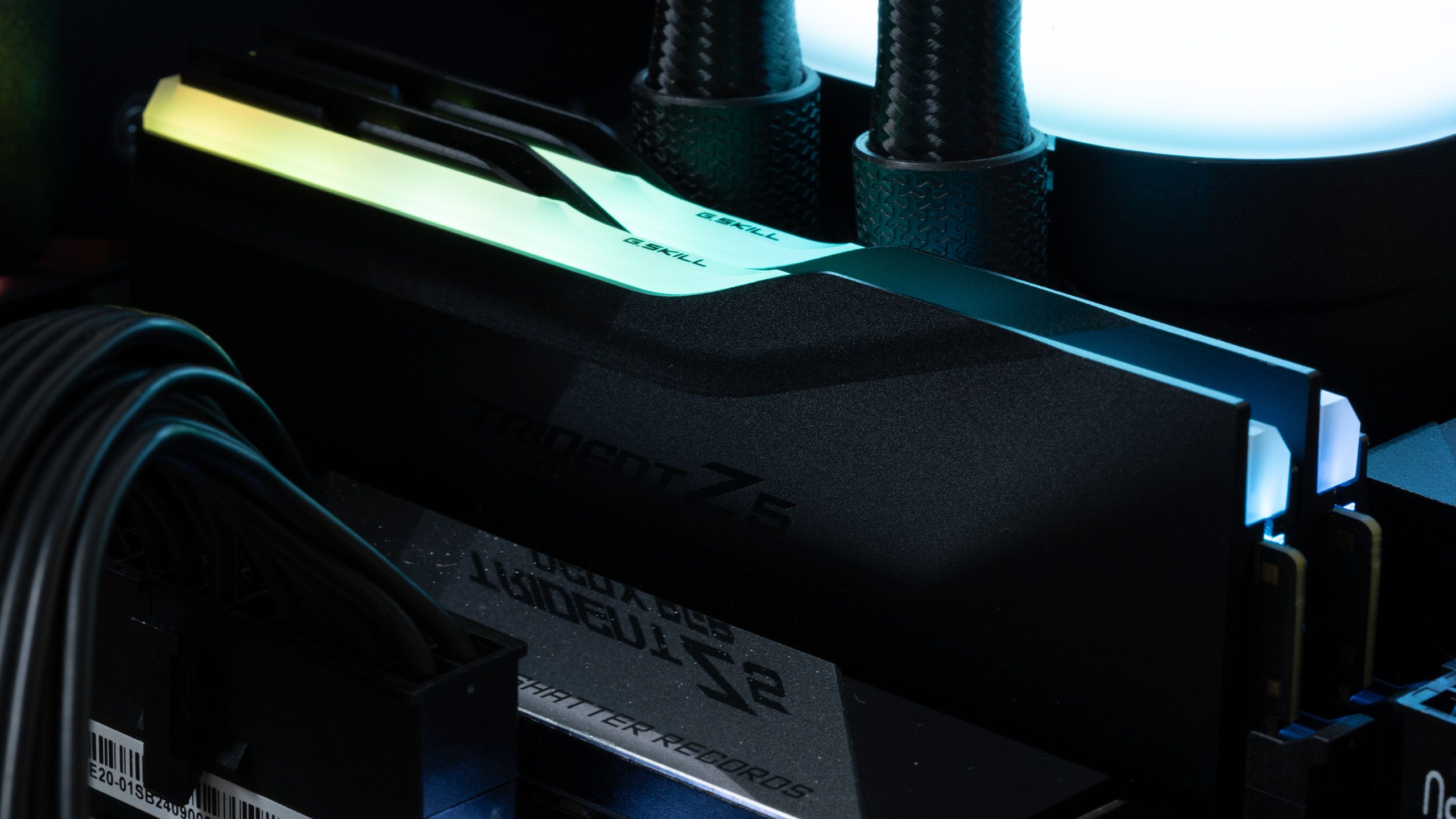 G.Skill Trident Z5 NeoX RGB DDR5-6000 C30 2x16GB