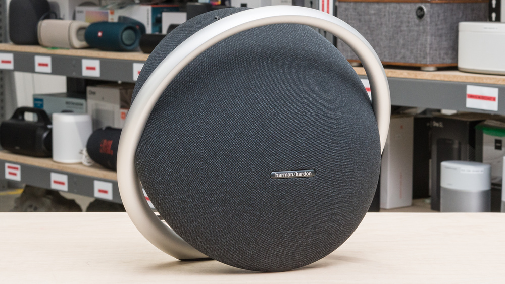 Harman/Kardon Onyx Studio 8