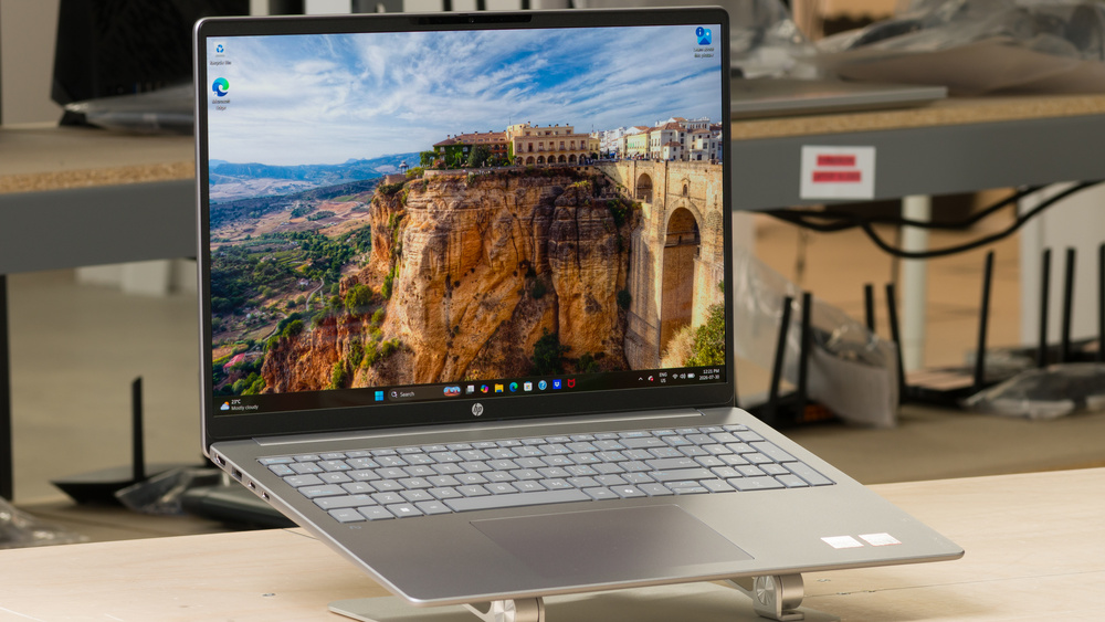 HP OmniBook 5 16 (2026)