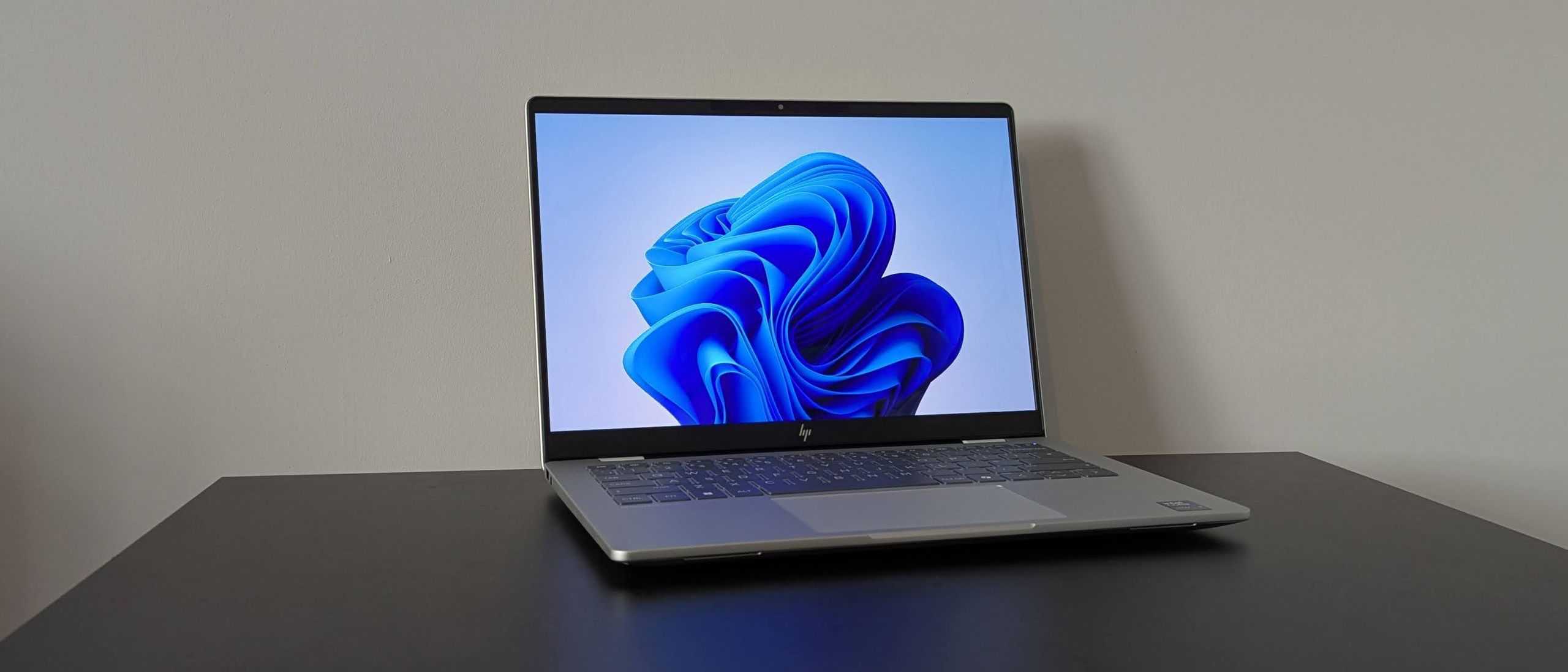 HP OmniBook 7 14-inch