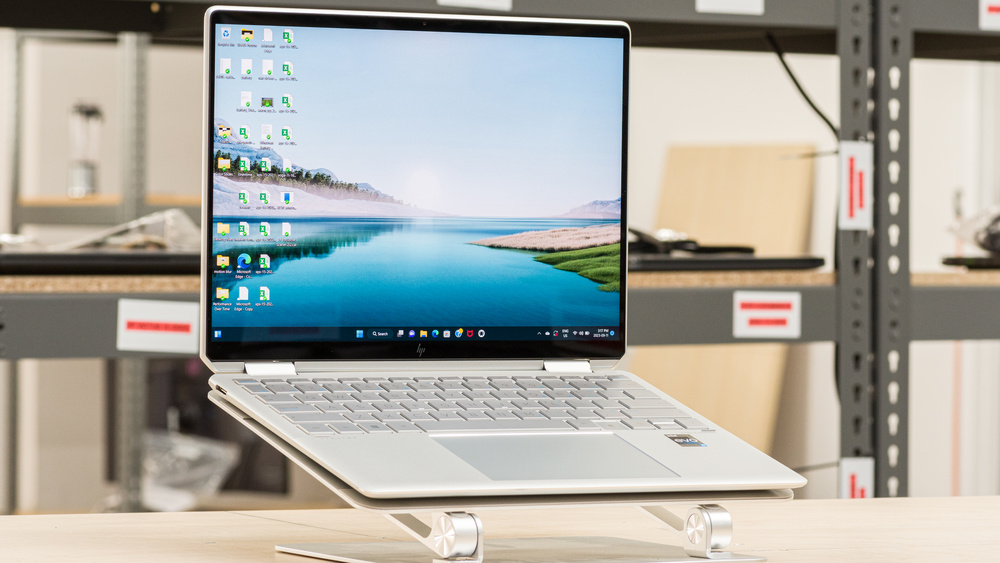 HP Spectre x360 14 (2023)