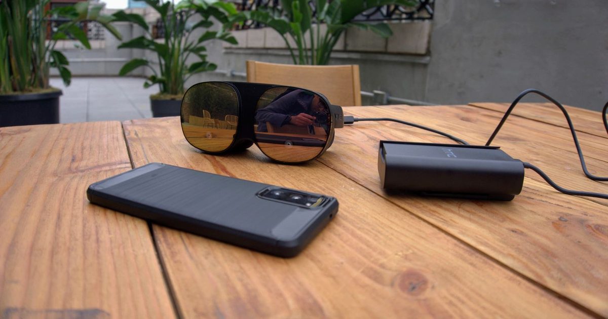 HTC Vive Flow
