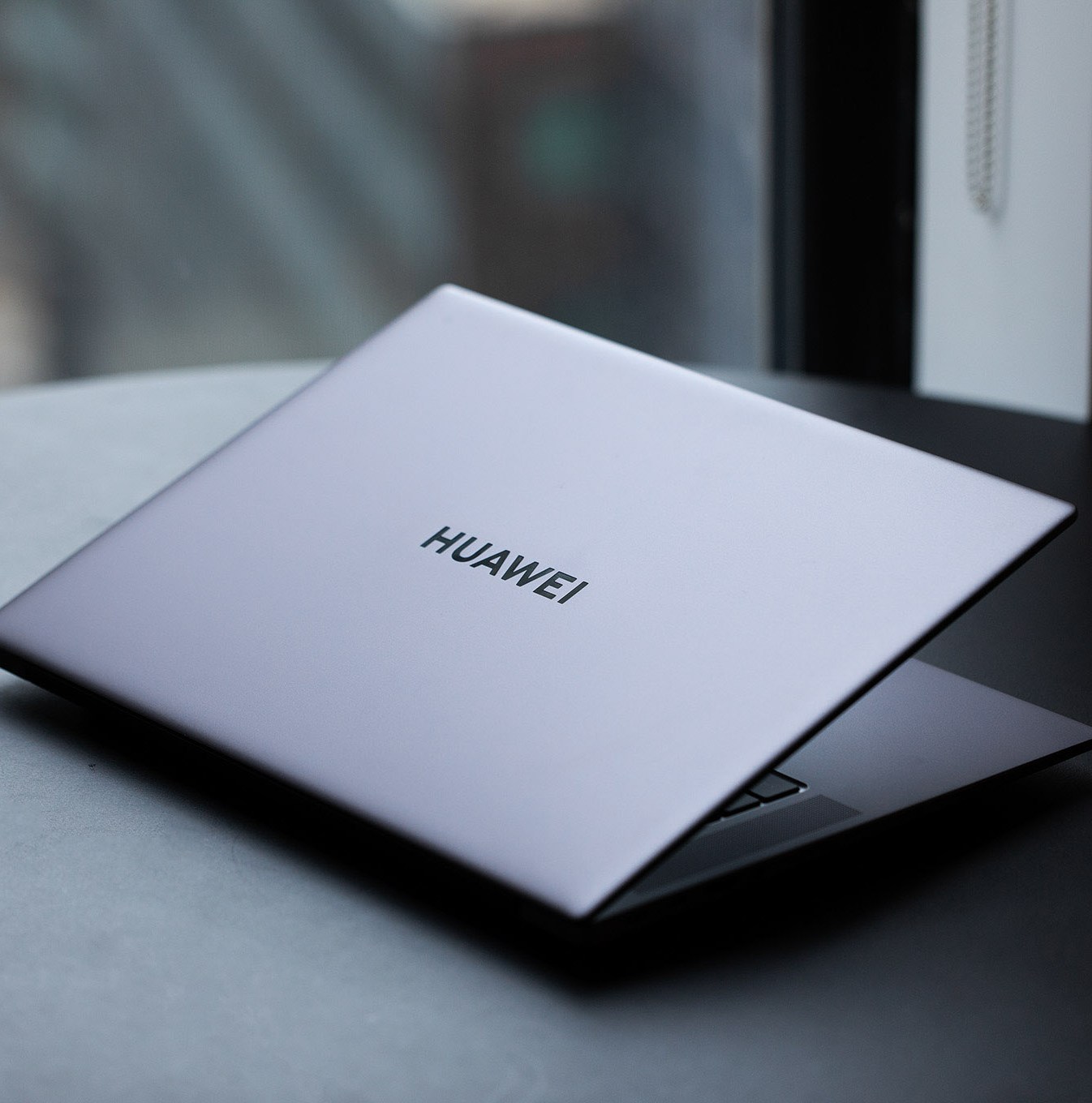 Huawei MateBook 16
