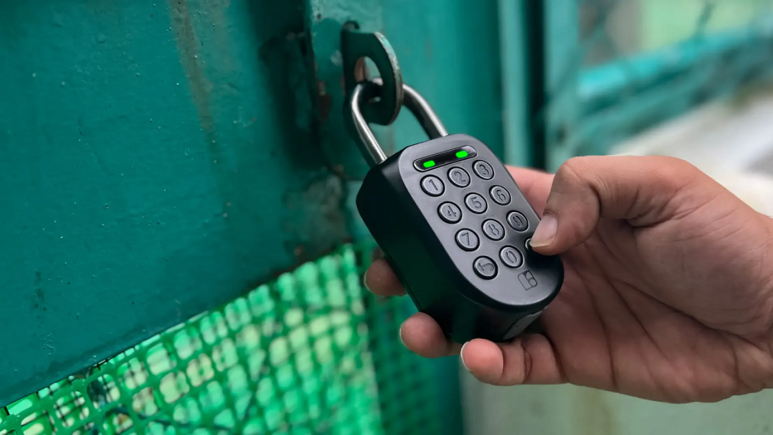 Igloohome Padlock 2 And Bridge
