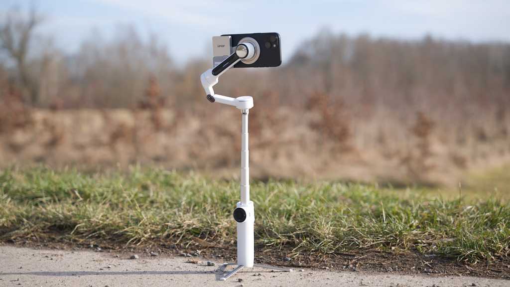 Insta360 Flow Pro