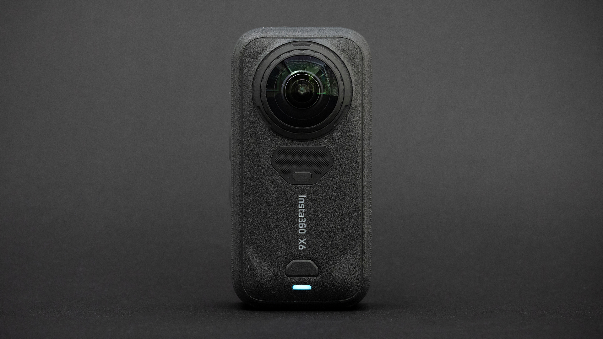 Insta360 X6