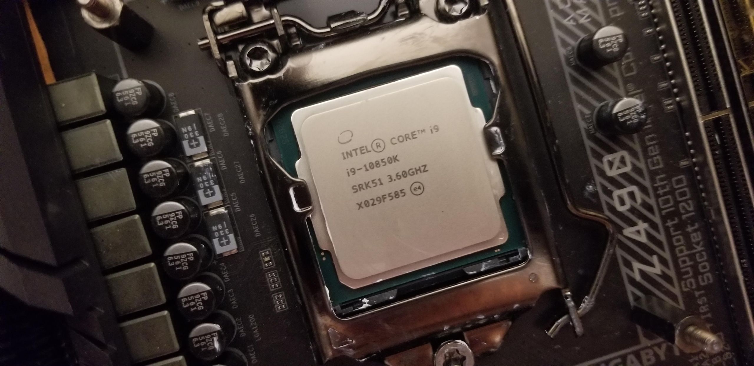 Intel Core i9-10850K CPU