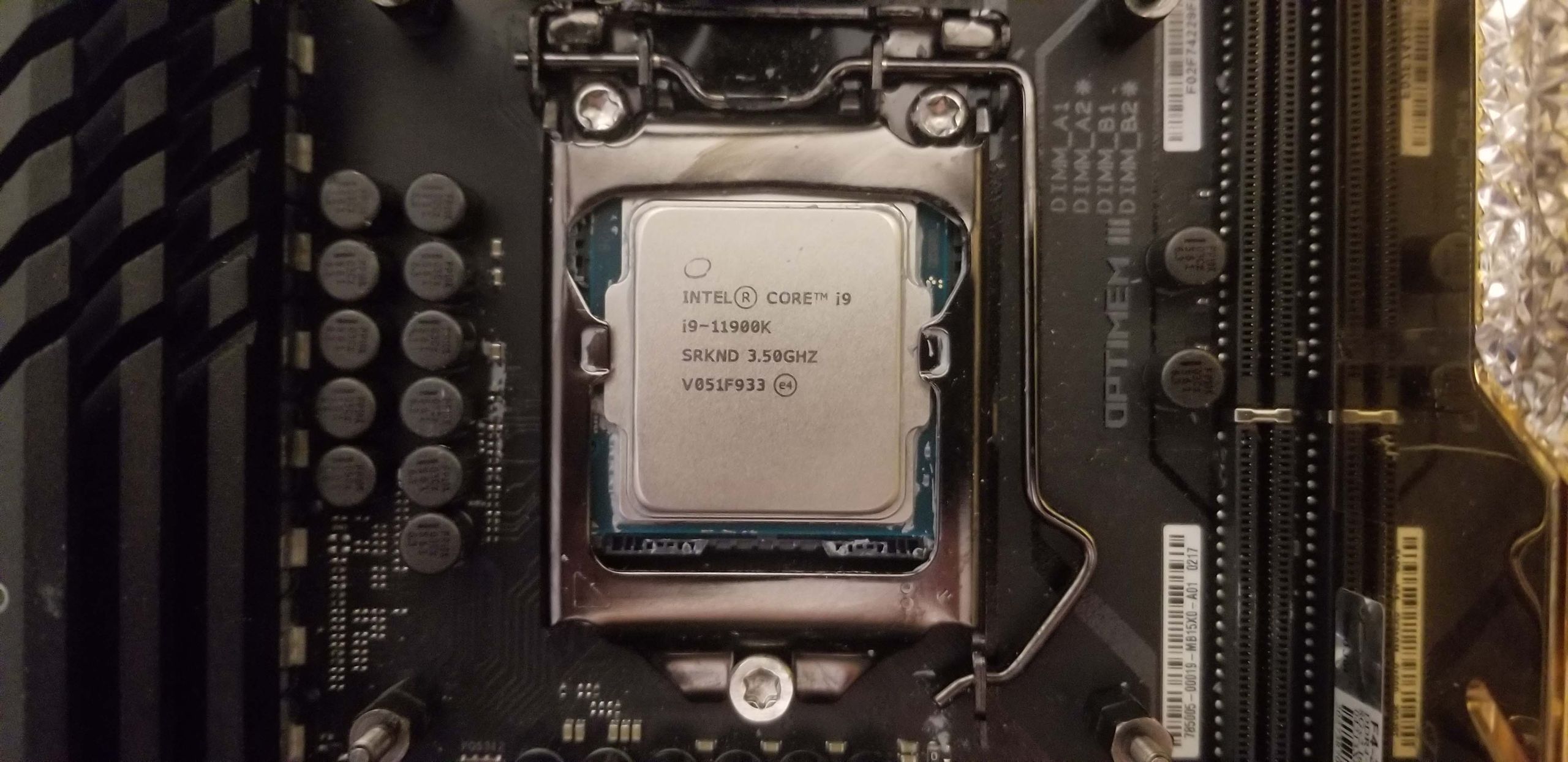Intel Core i9-11900K and Intel Core i5-11600K