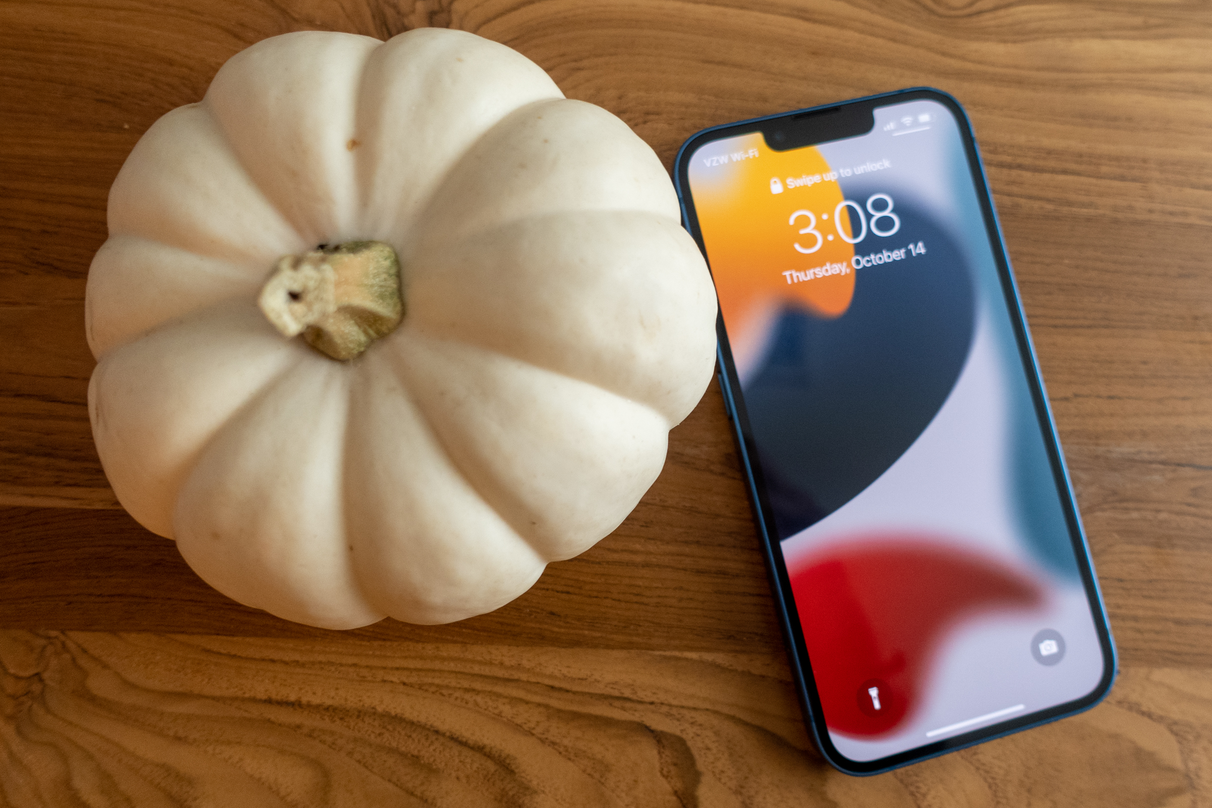 iPhone 13 2021