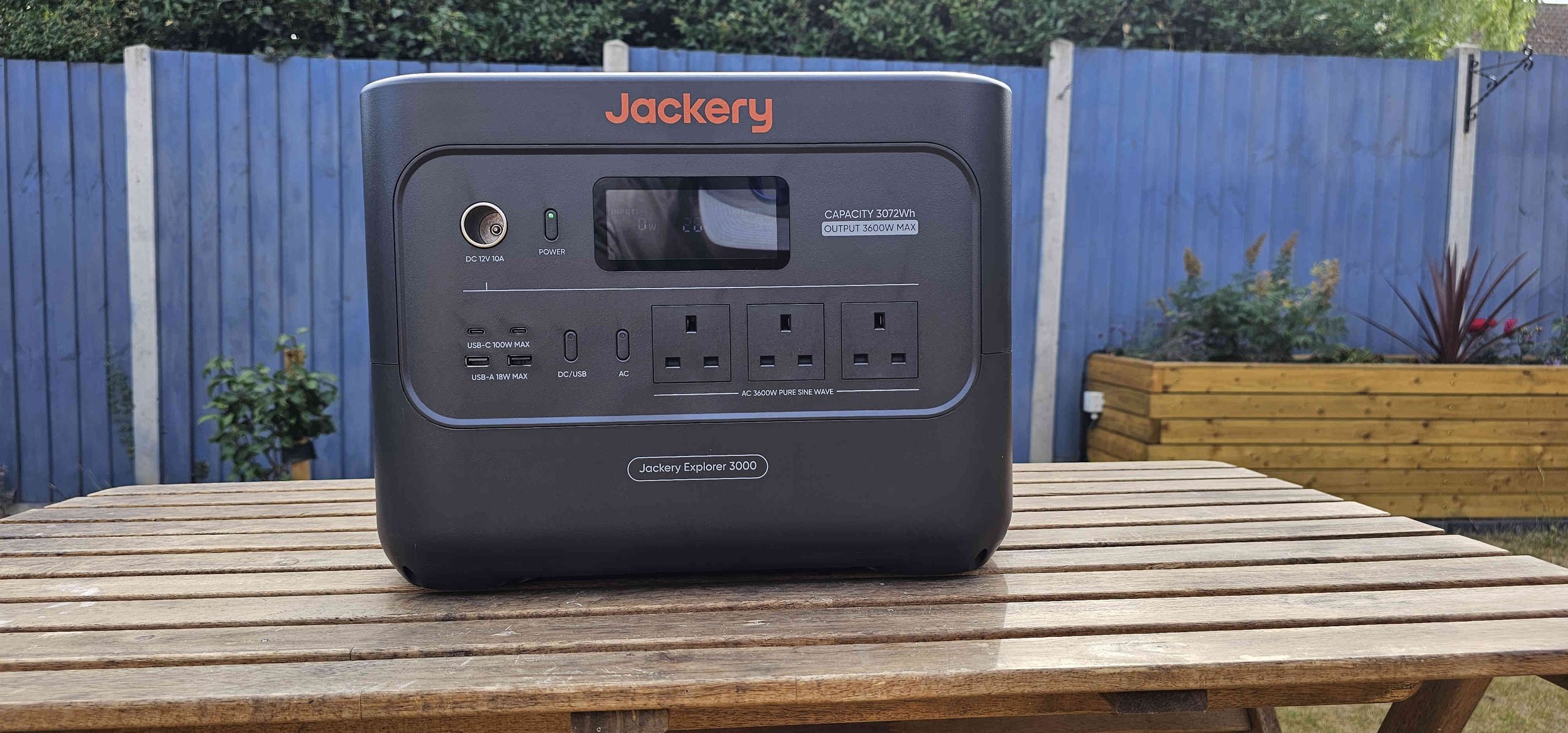 Jackery Explorer 3000 v2