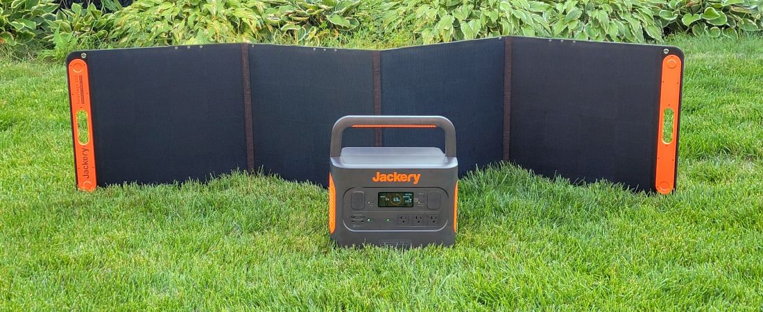 Jackery Solar Generator 2000 Pro