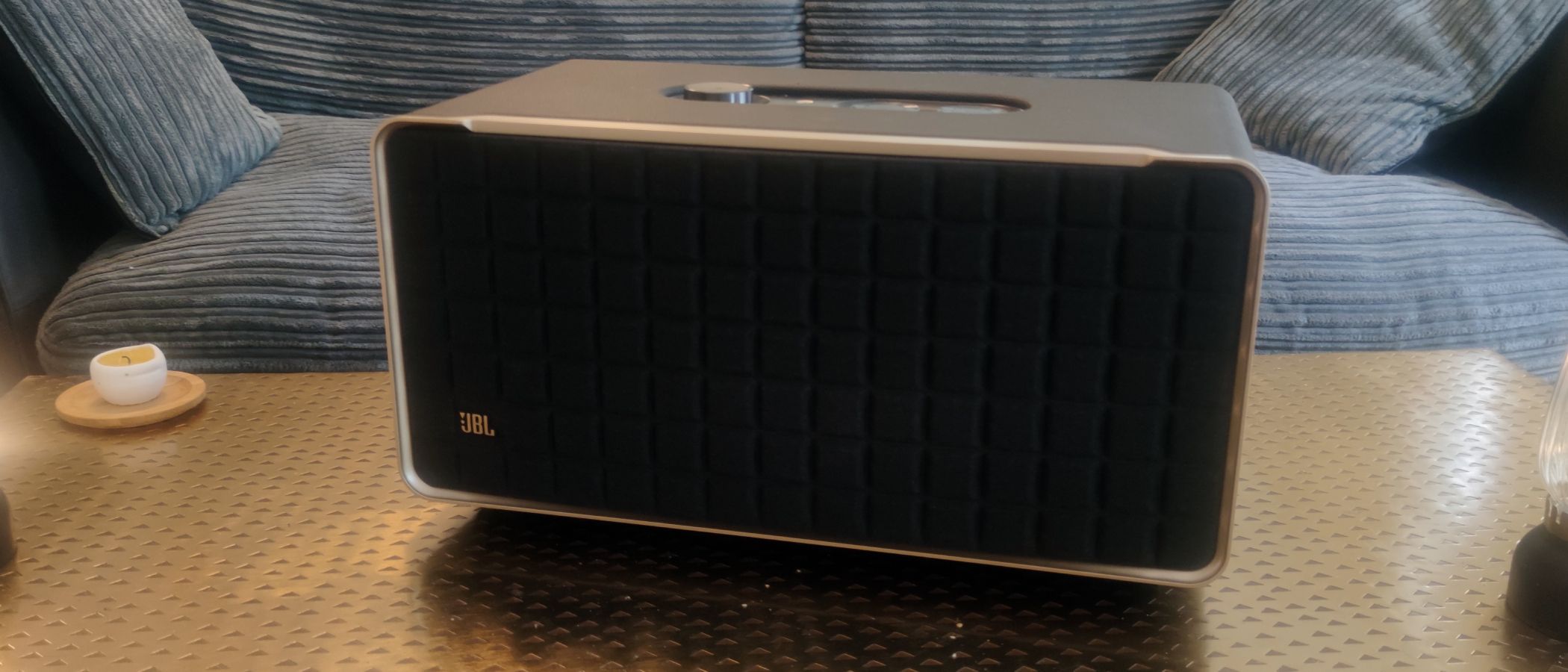 JBL Authentics 500