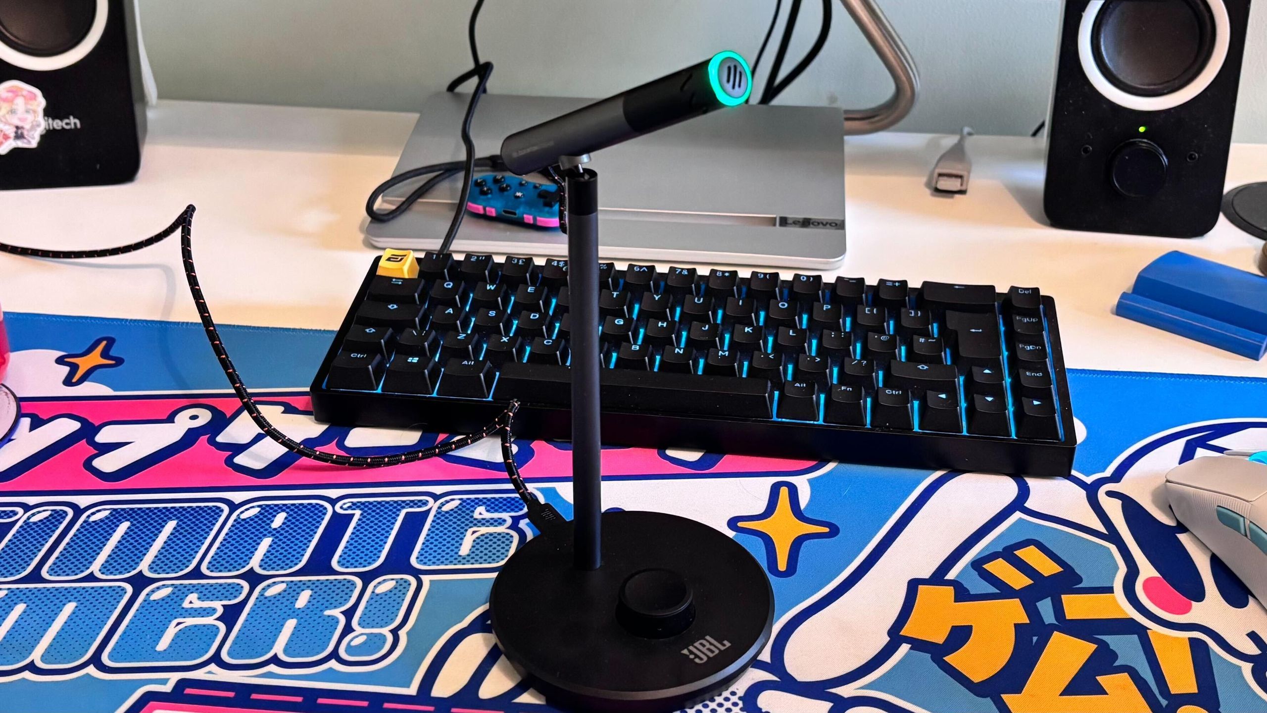 JBL Quantum Stream Talk