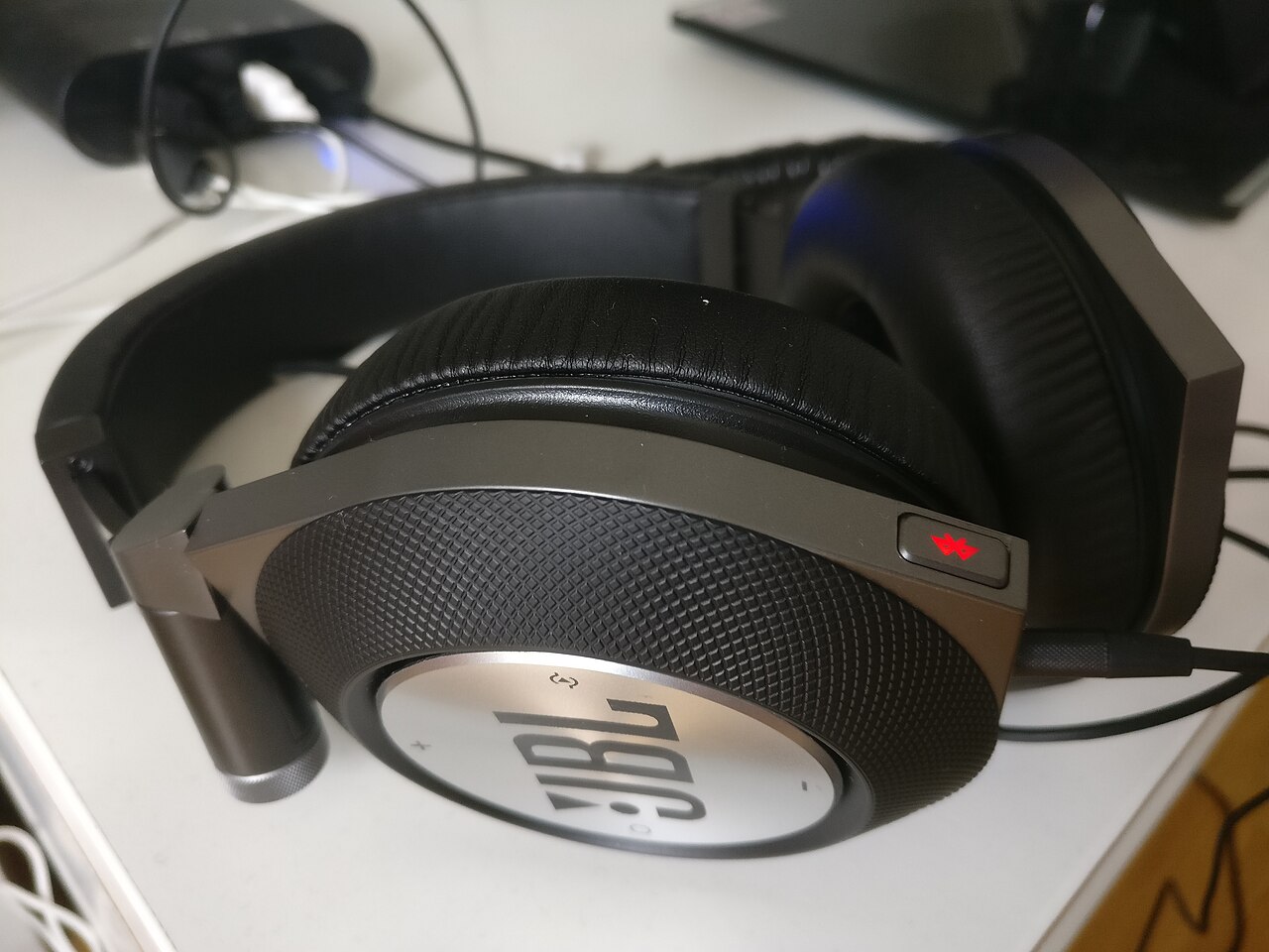 JBL Synchros E50BT