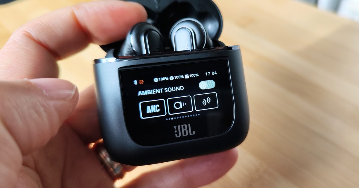 JBL Tour Pro 2
