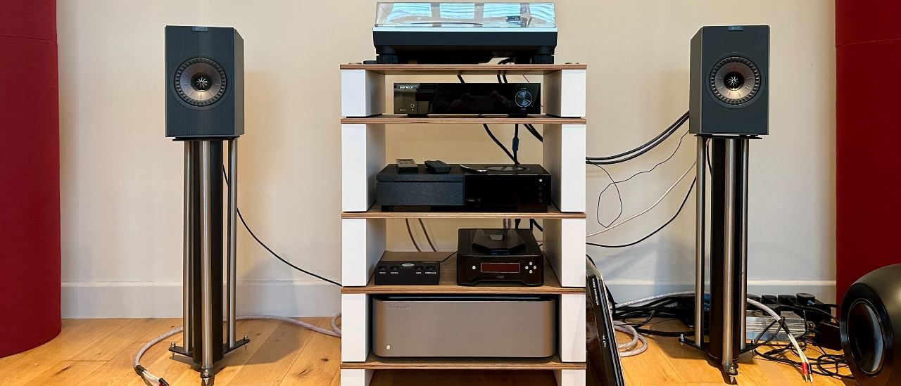 KEF Coda W