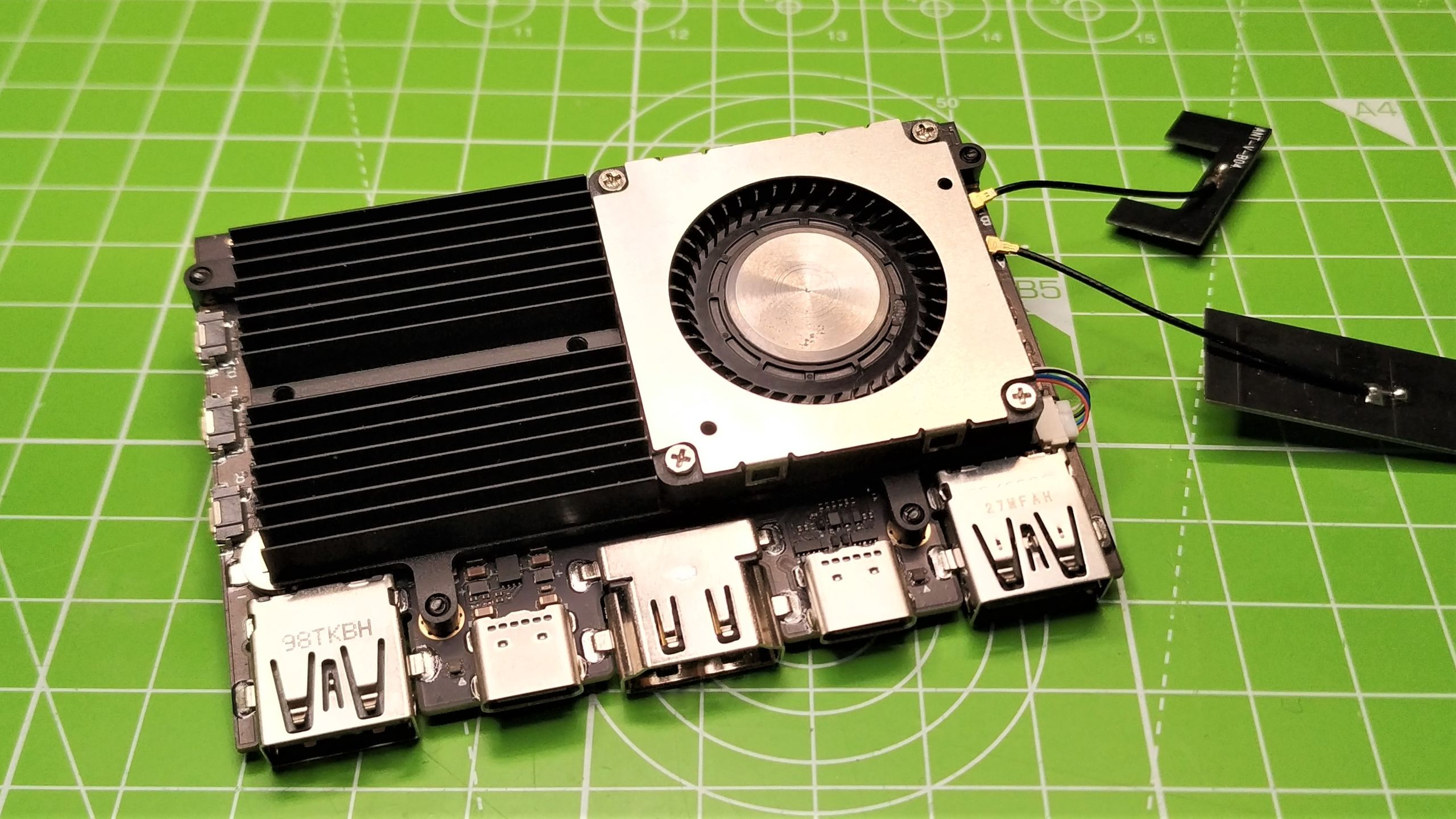 Khadas Edge 2 Pro