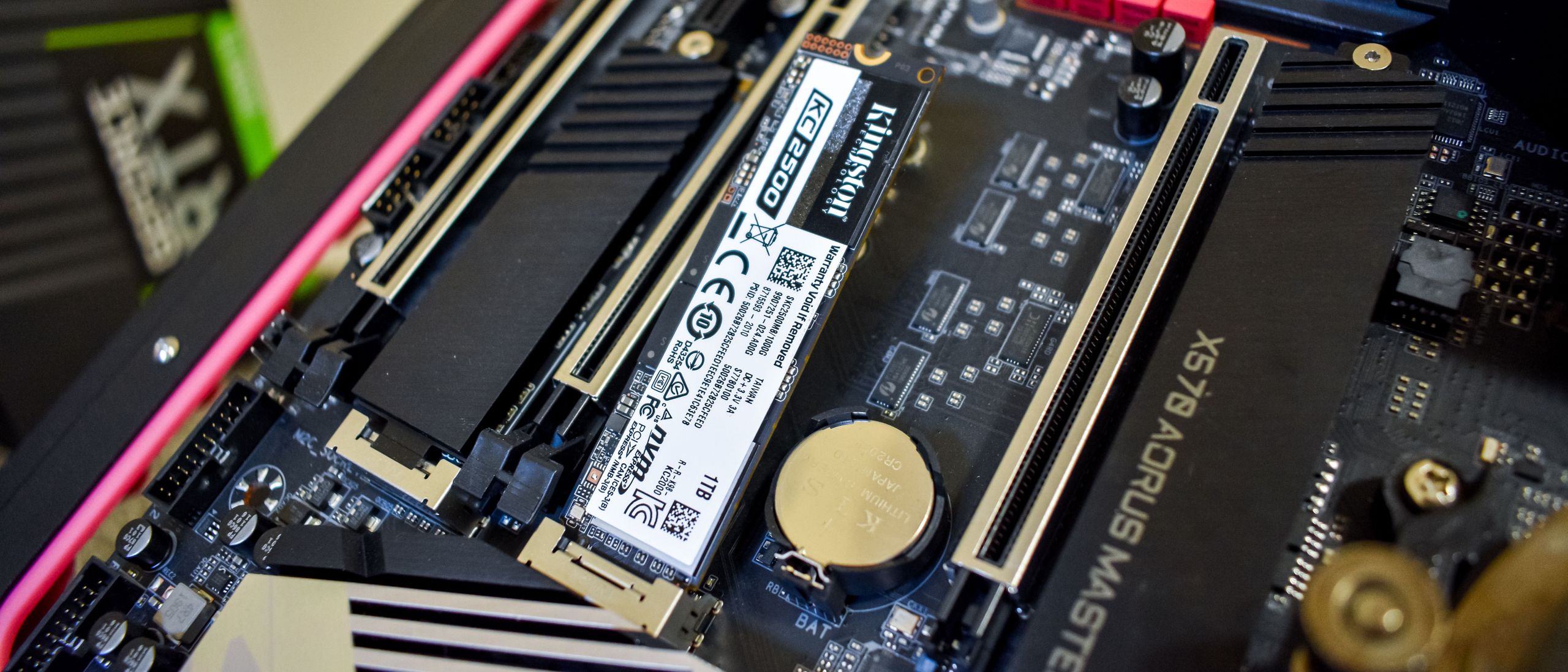 Kingston KC2500 M.2 NVMe SSD