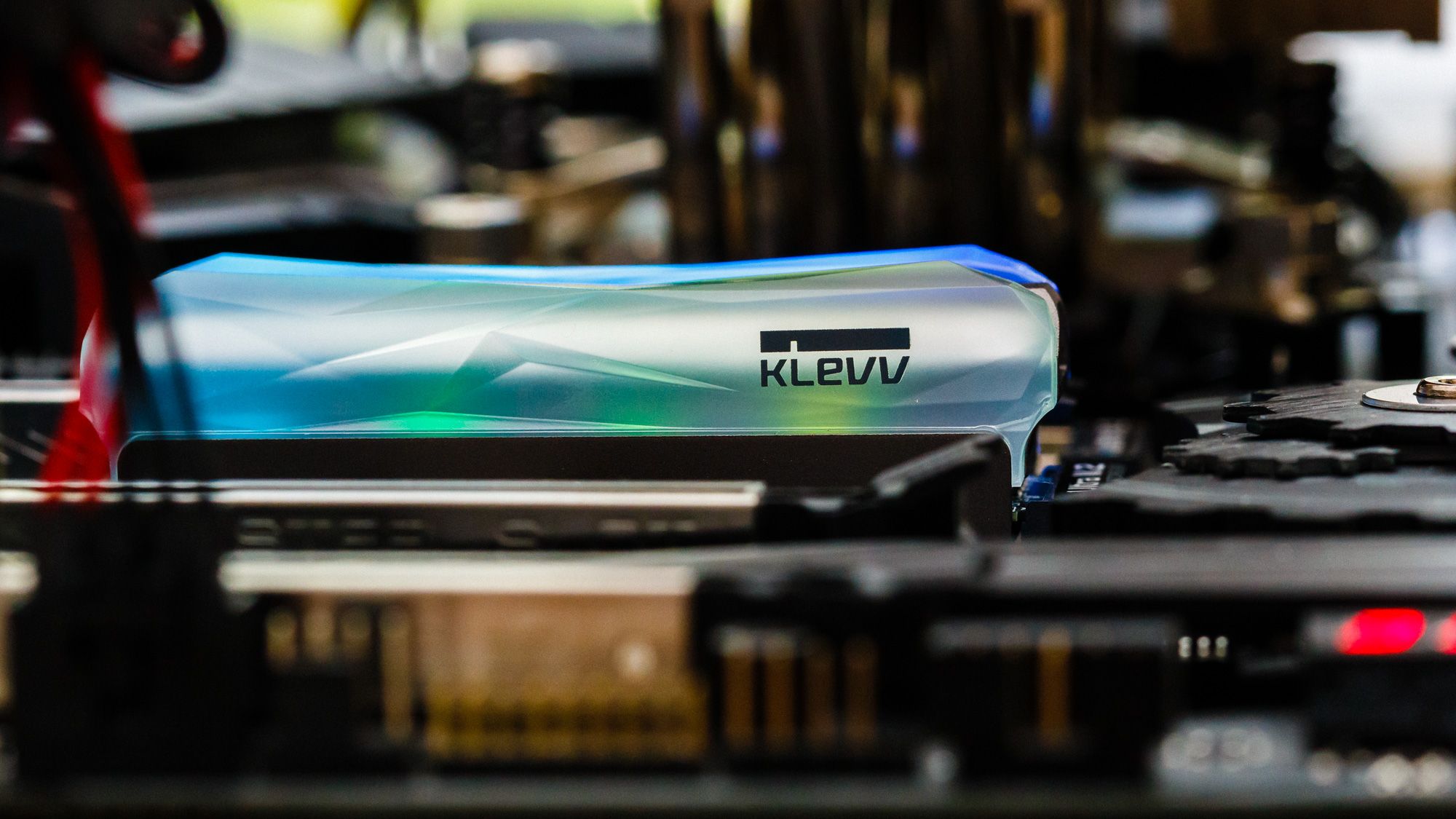 Klevv Cras C700 Rgb M.2 NVMe SSD