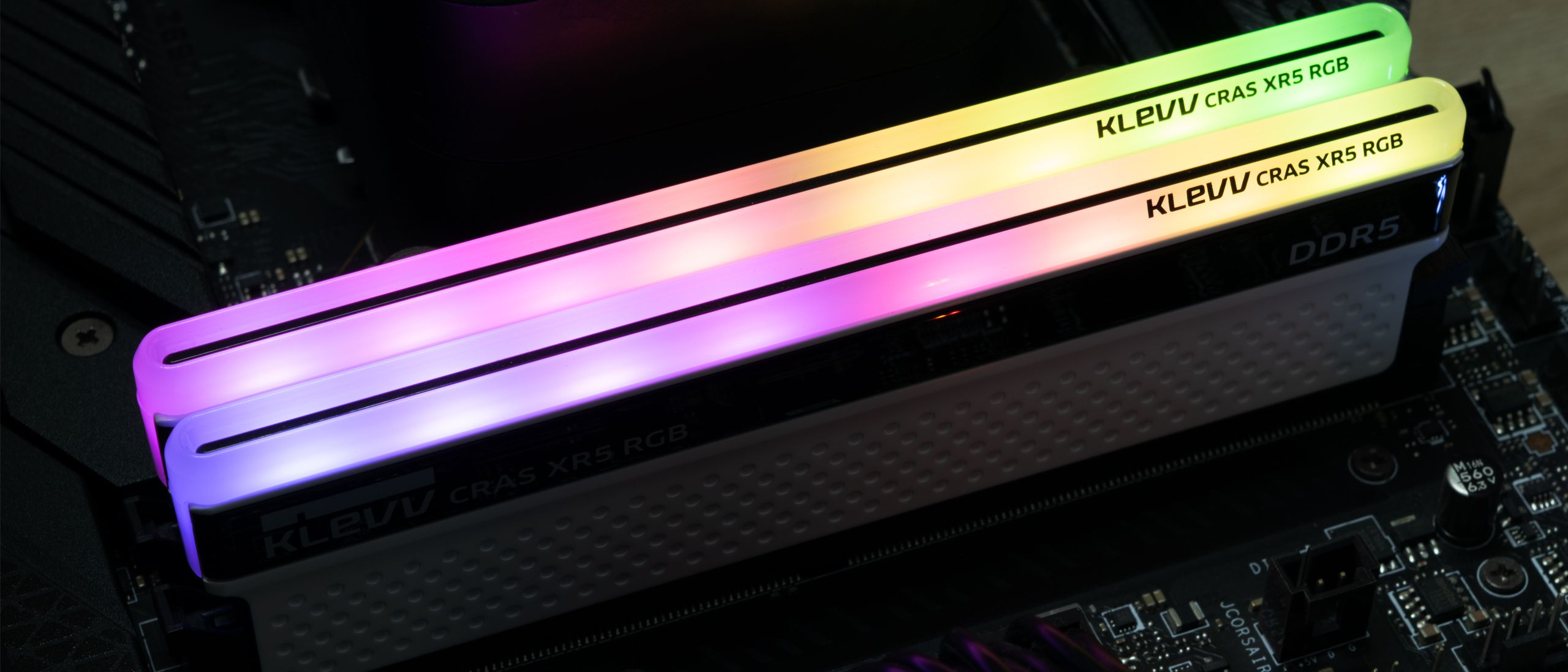 Klevv Cras XR5 RGB DDR5-8000 C38 2x16GB