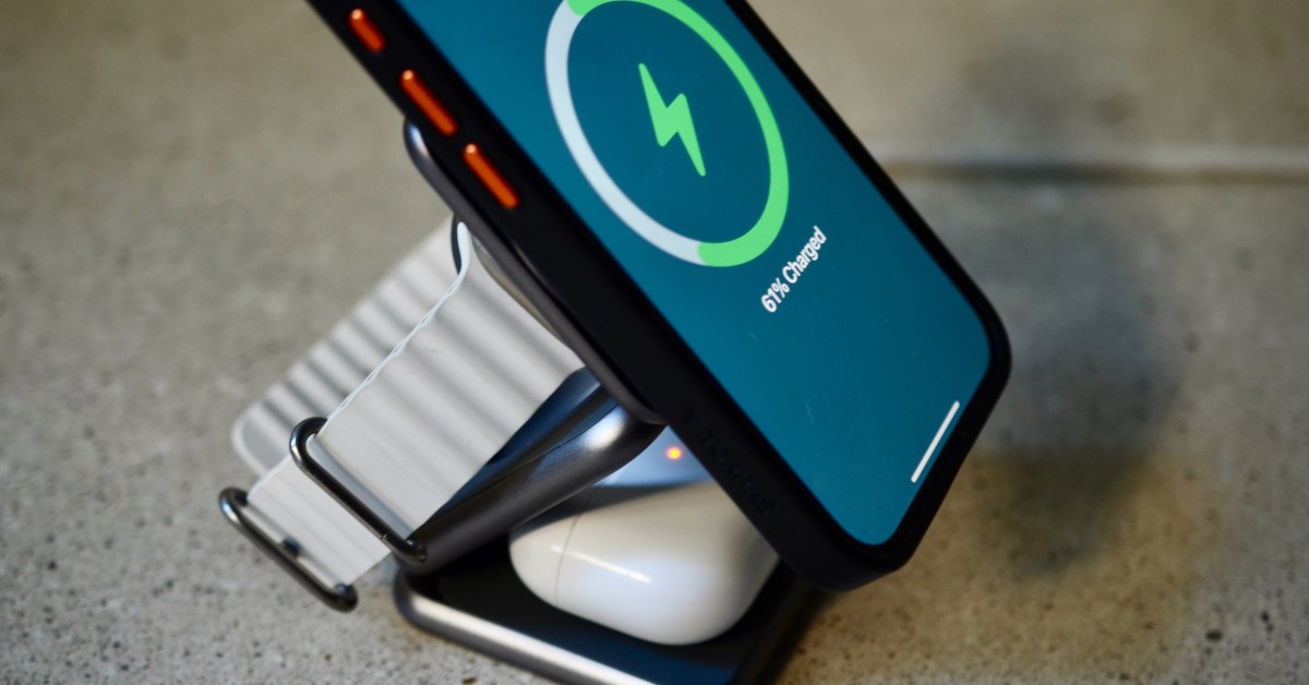 Kuxiu X40Q Tri-Folding Magnetic Wireless Charger