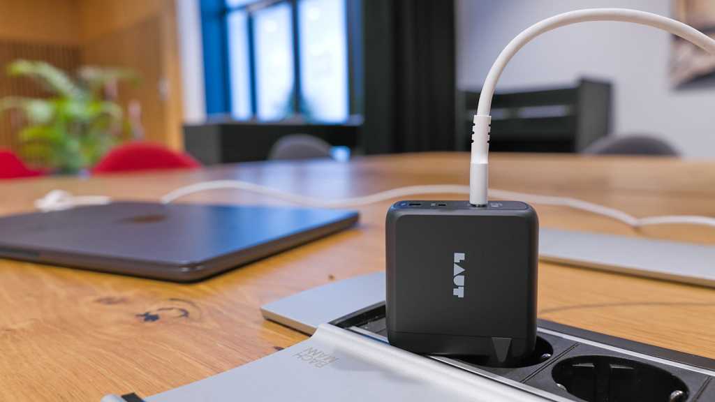 Laut Wall Charger Universal Pro 65W