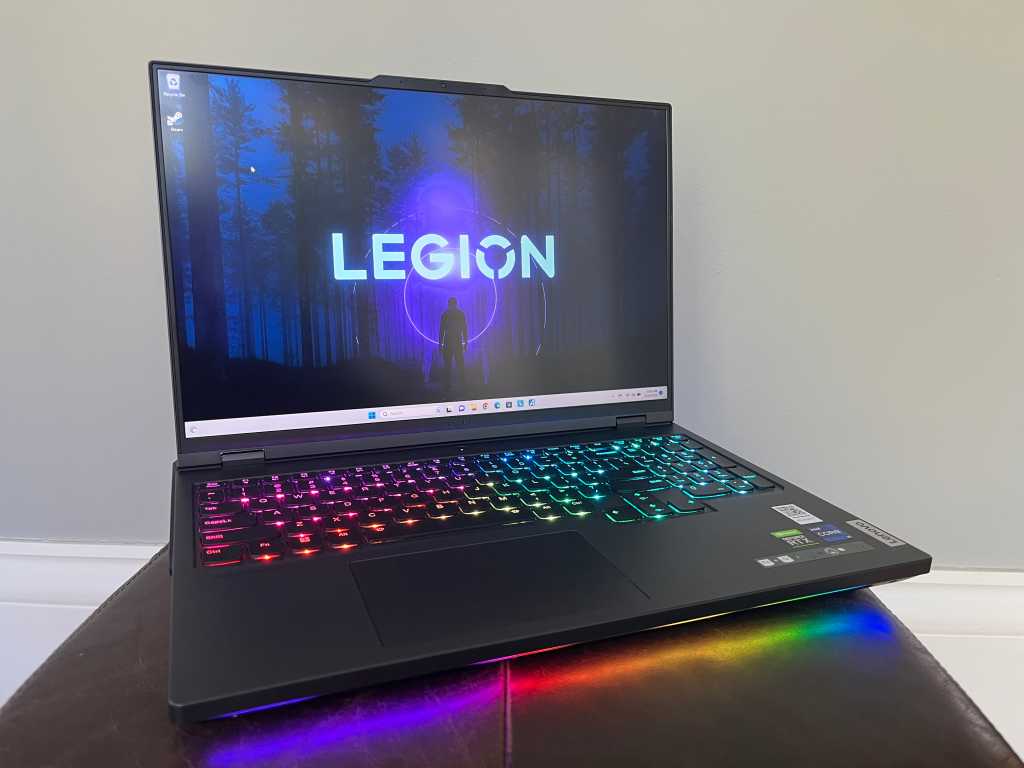 Lenovo Legion Pro 7i Gen 8