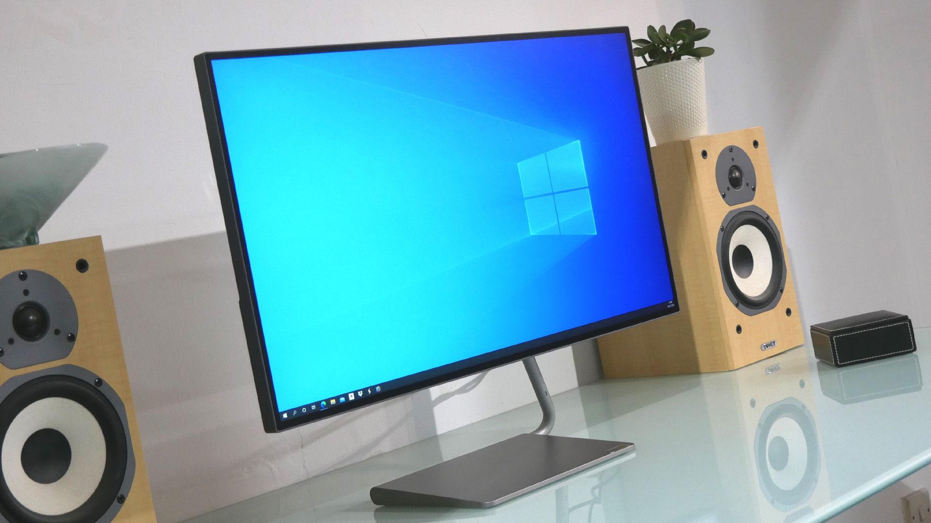 Lenovo Q27H-10