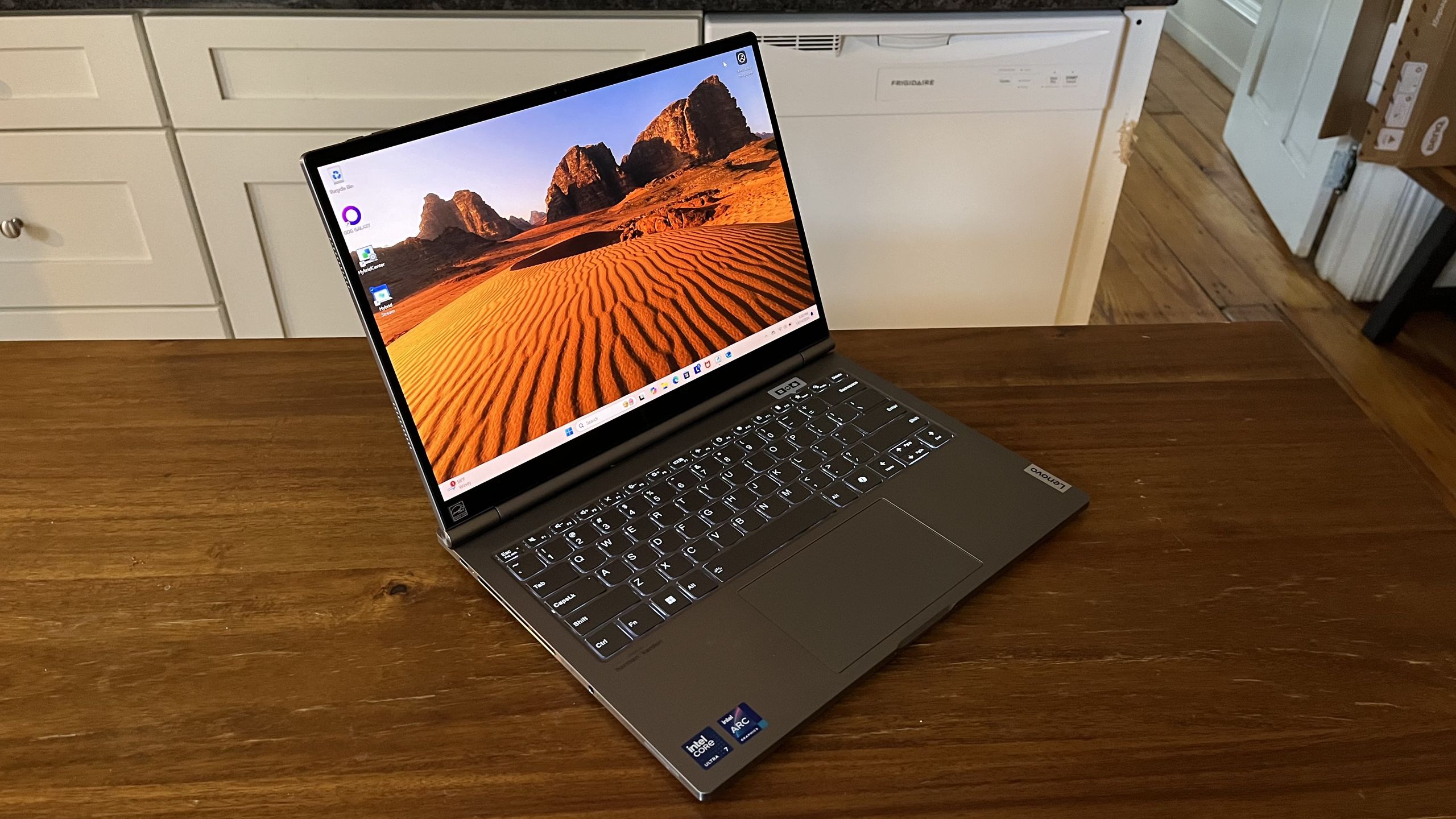 Lenovo Thinkbook Plus Gen 5 Hybrid