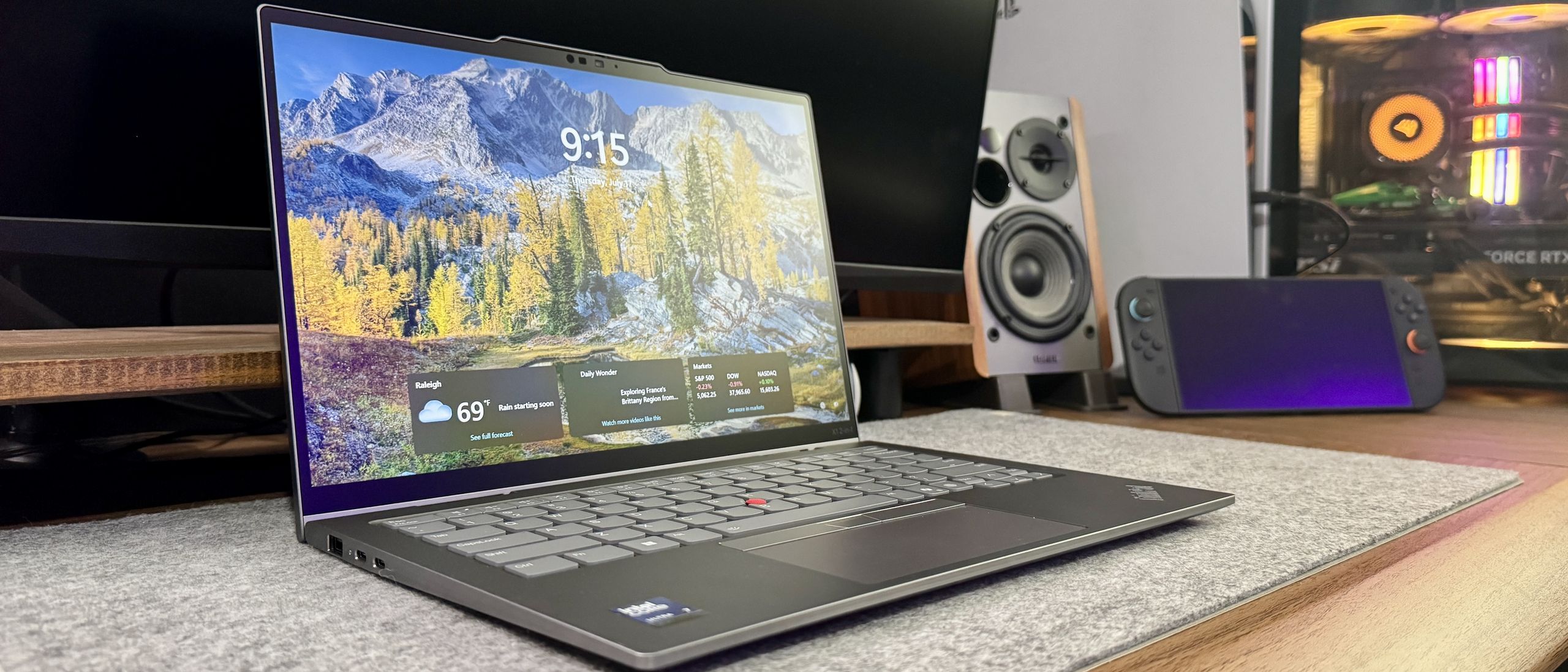 Lenovo ThinkPad X1 2-in-1 Gen 10 Aura Edition