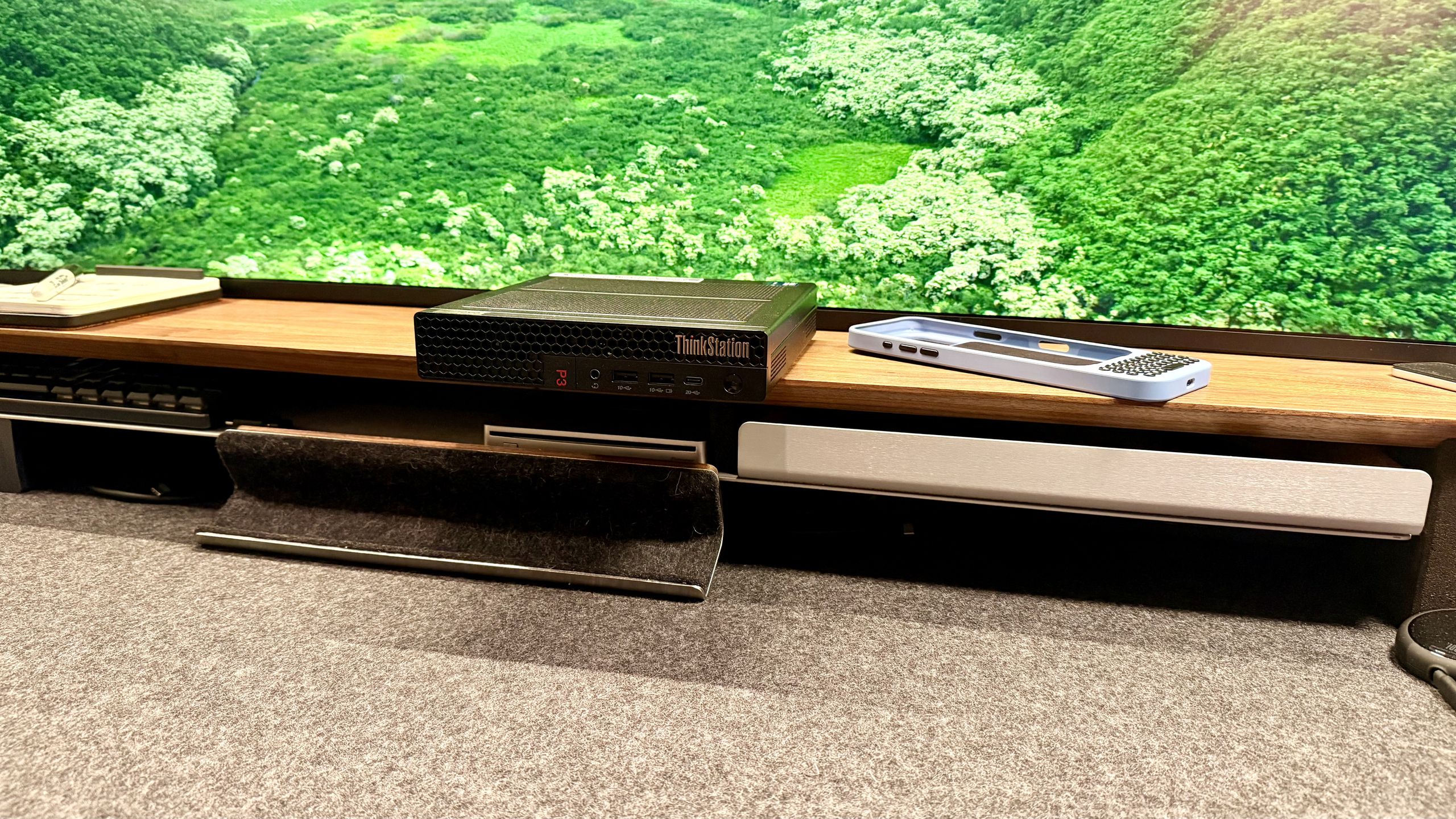 Lenovo ThinkStation P3 Tiny Gen 2
