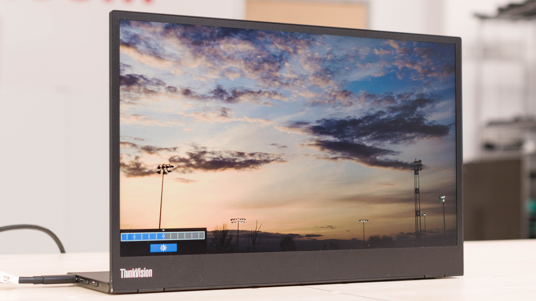 Lenovo Thinkvision M14
