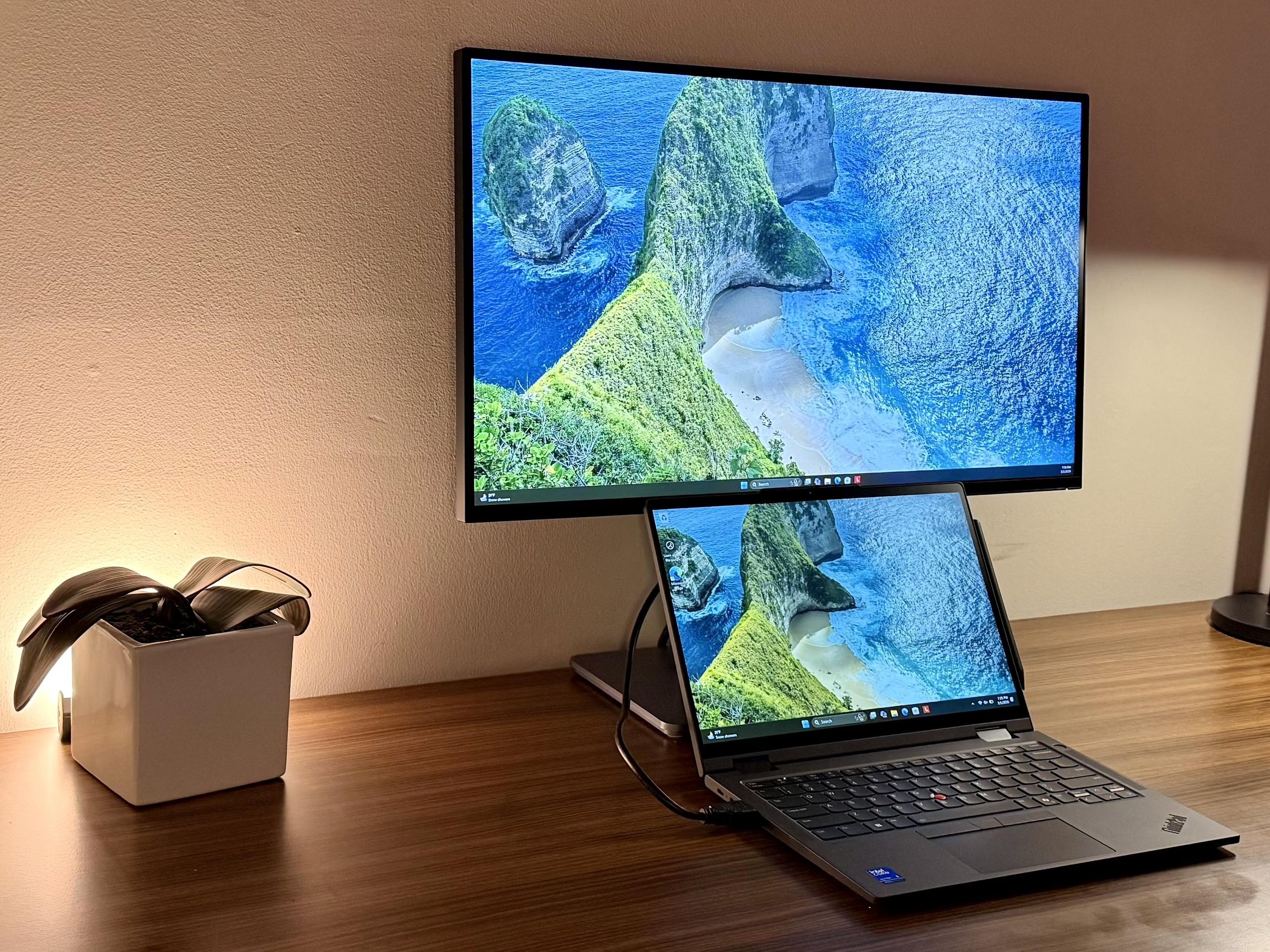 Lenovo ThinkVision P27Q-40