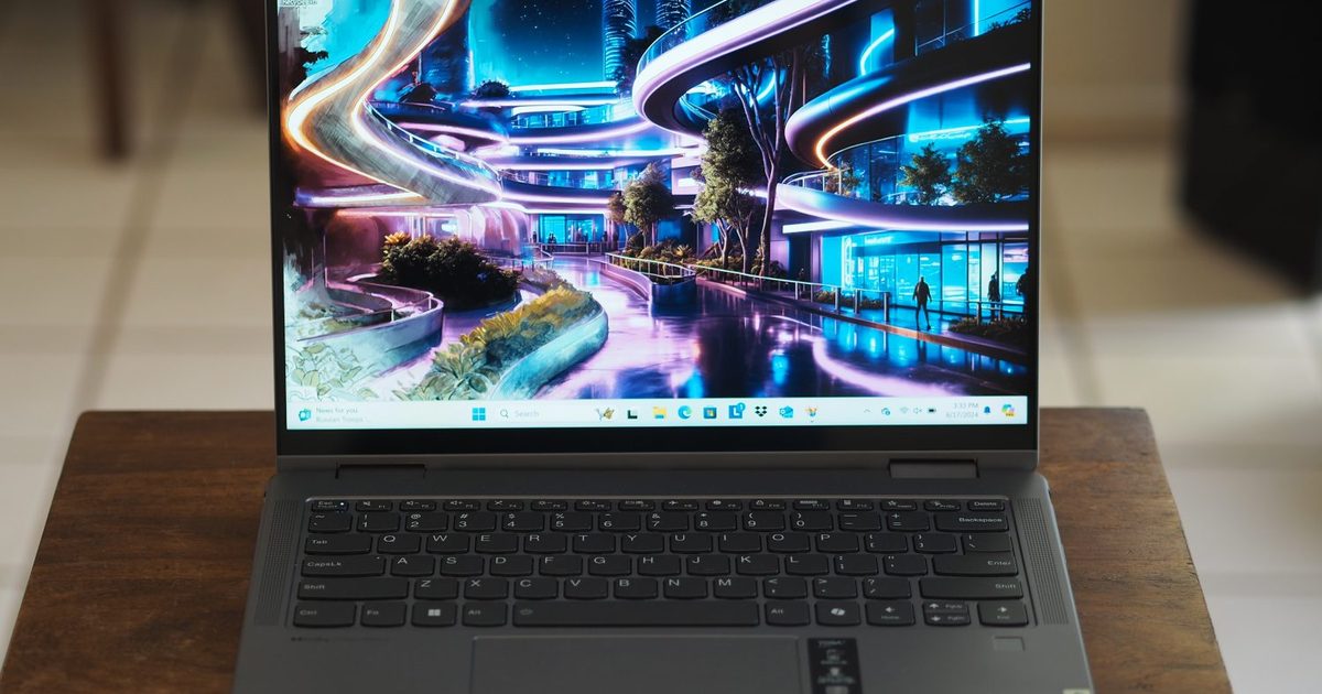 Lenovo Yoga 7 14 2-in-1 Gen 9
