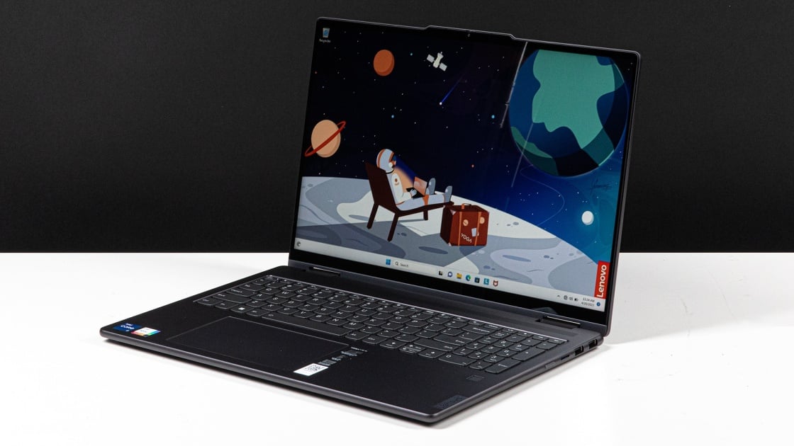 Lenovo Yoga 7i 16 Gen 8