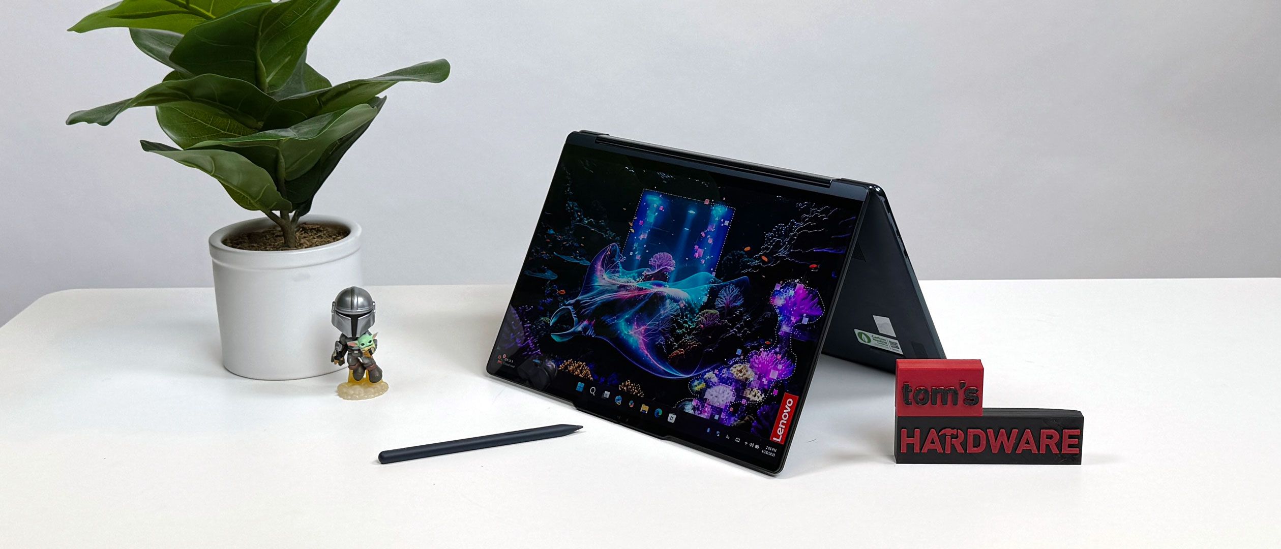 Lenovo Yoga 9I 2-IN-1 Aura Edition