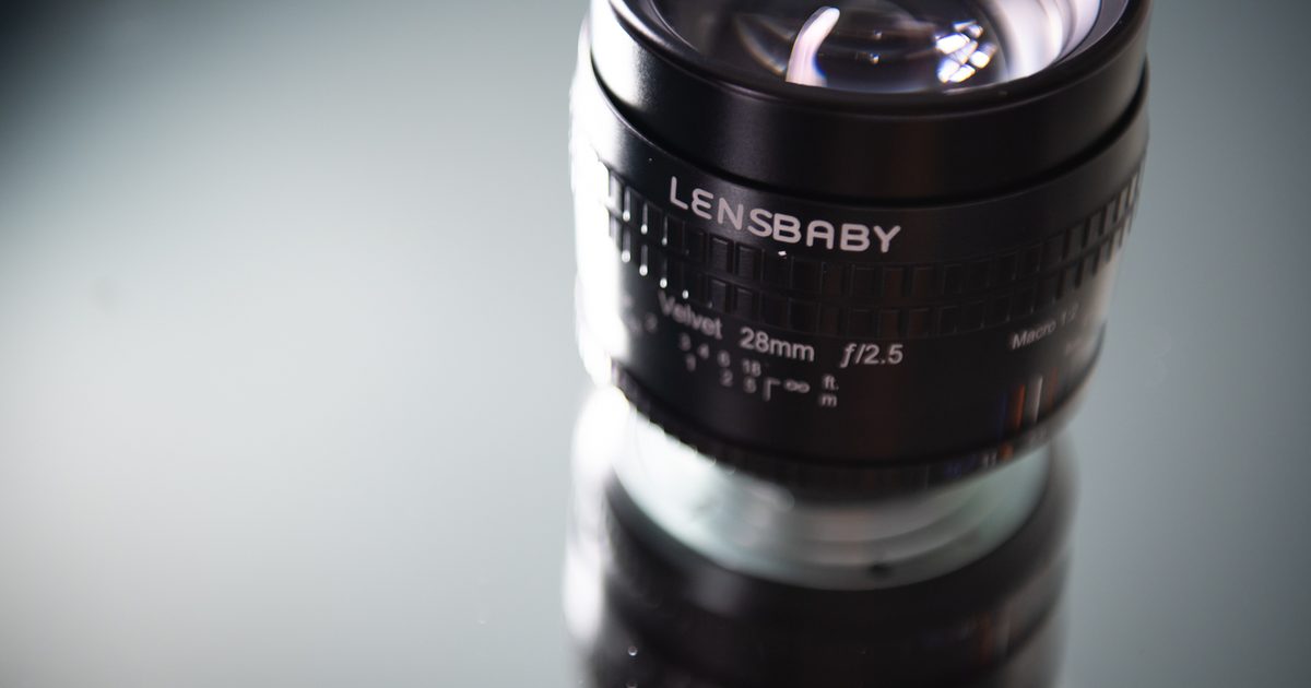 Lensbaby Velvet 28