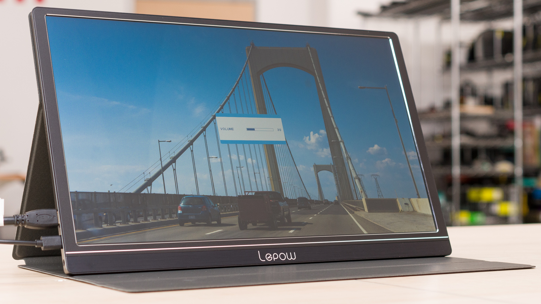 Lepow Z1