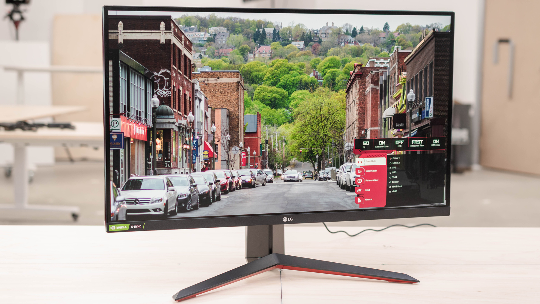 LG 27GN850-B / LG 27GN880-B