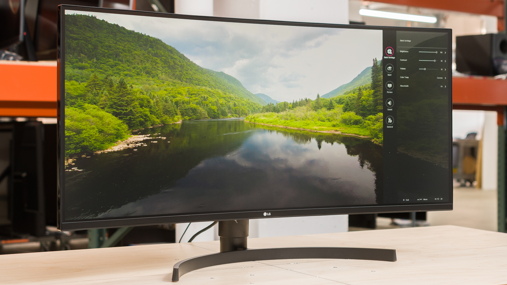 LG 35WN65C-B