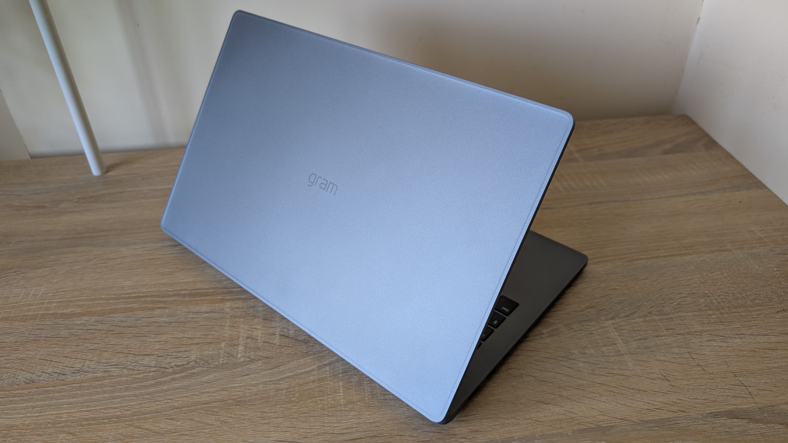 LG Gram Book