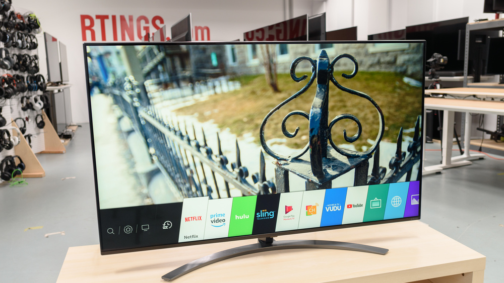 LG SM8600
