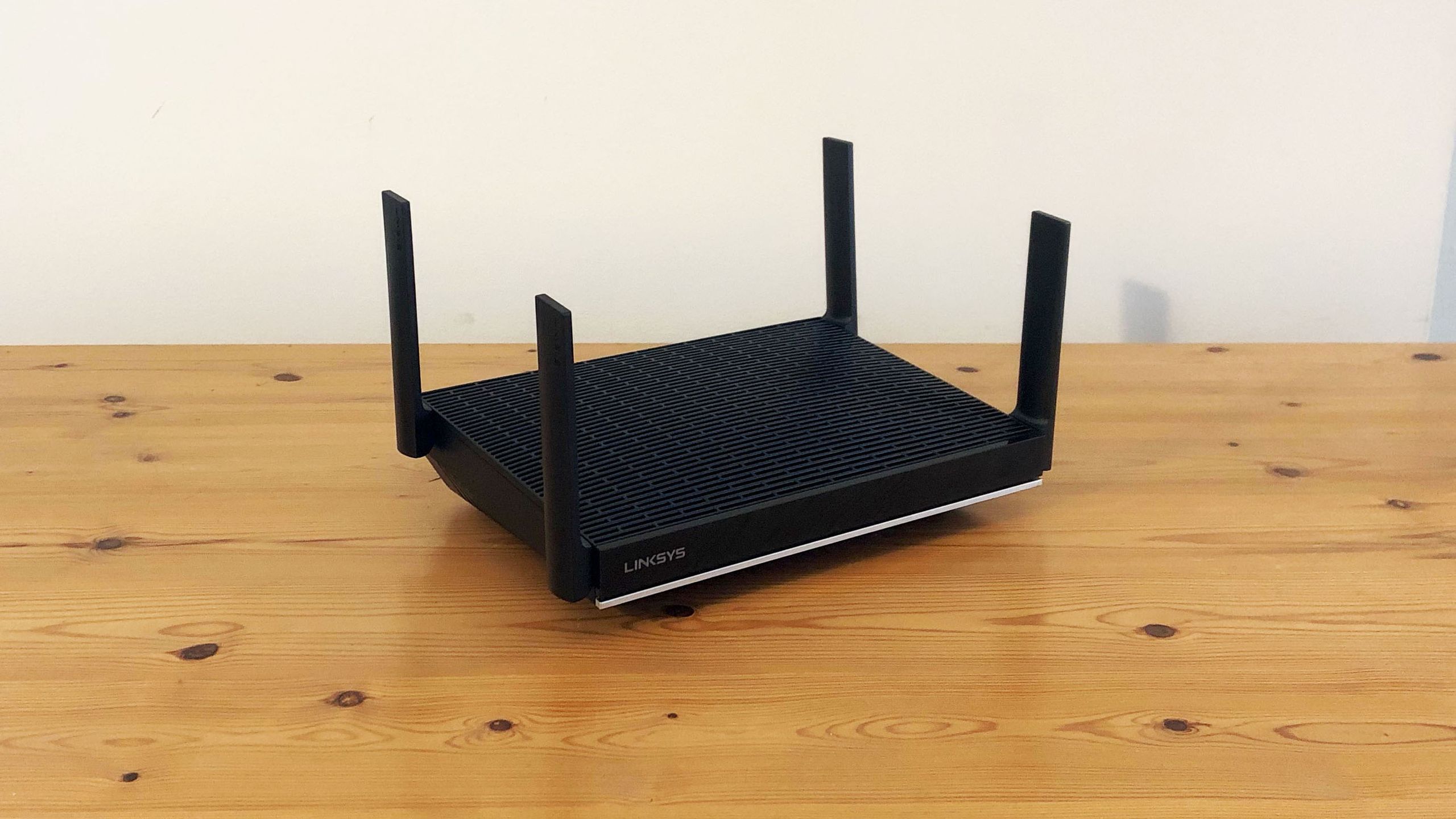 Linksys MR9600