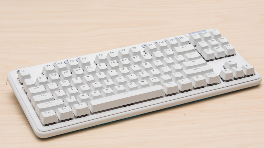 Logitech G715 TKL